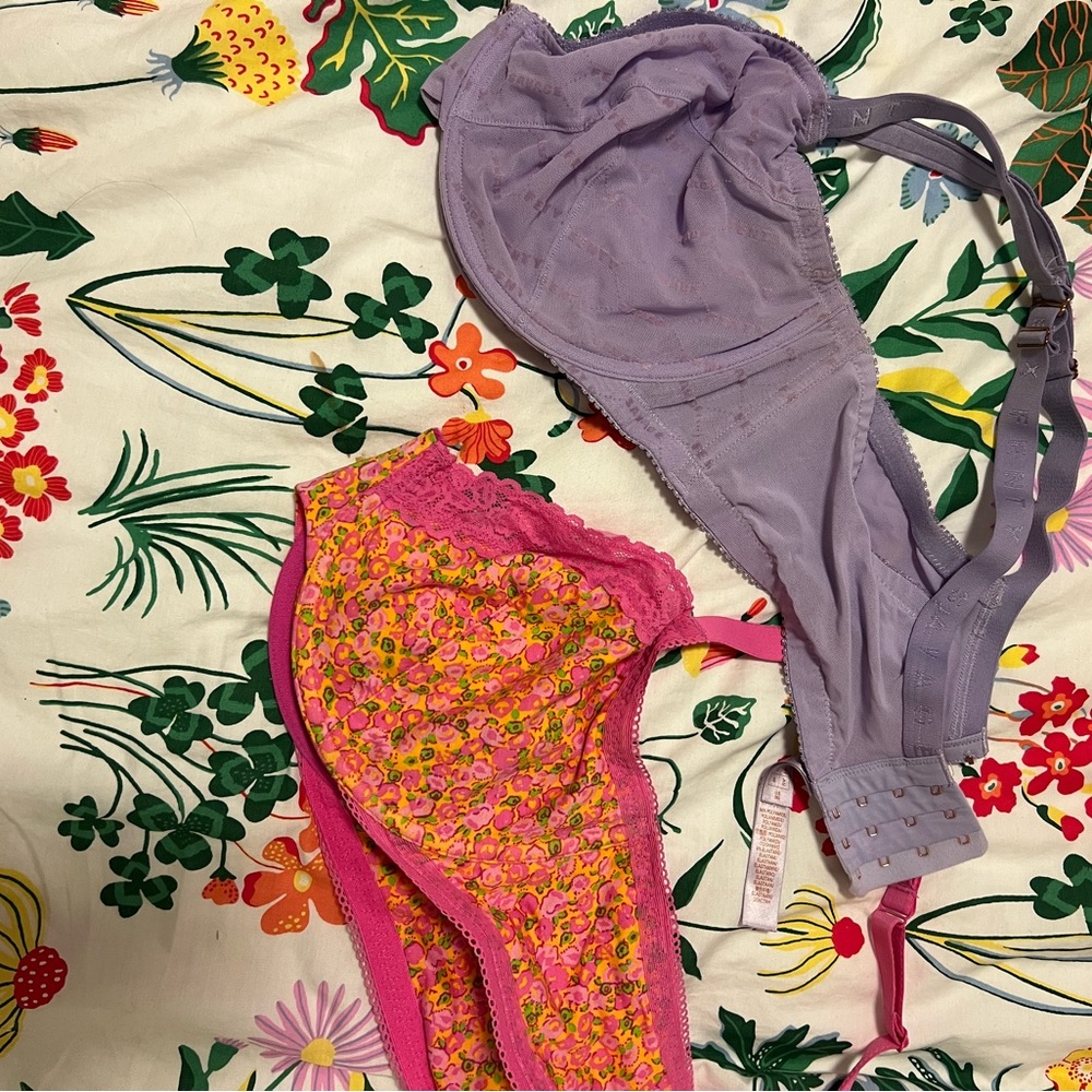 Two Savage X Fenty 38G Bras